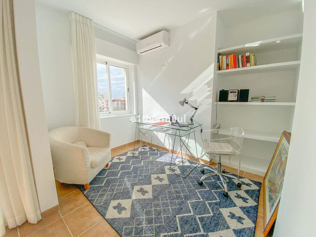 Middle Floor Apartment Marbella Málaga - image 6
