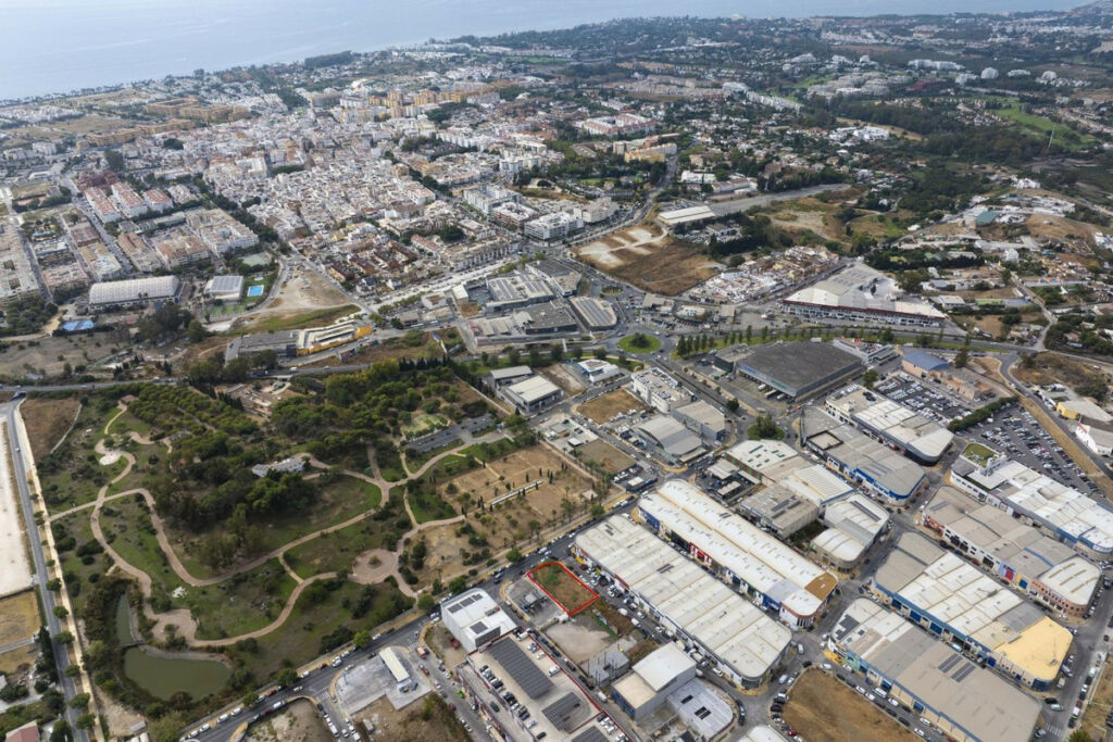 Commercial Plot San Pedro de Alcántara Málaga - image 7