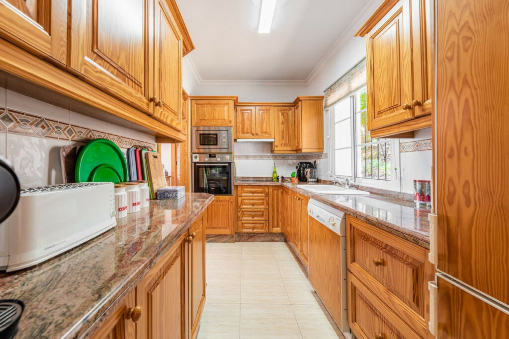 Detached Villa Nerja Málaga - image 6