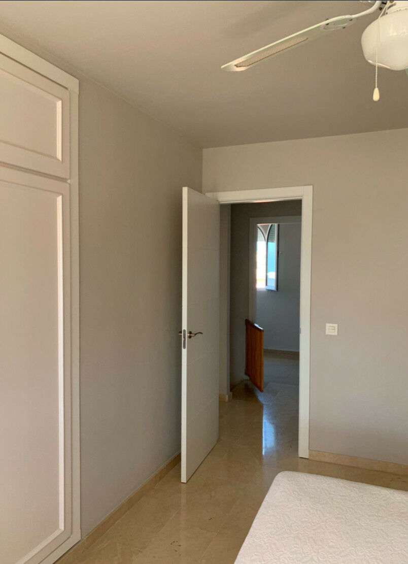 Middle Floor Apartment Marbesa Málaga - image 6