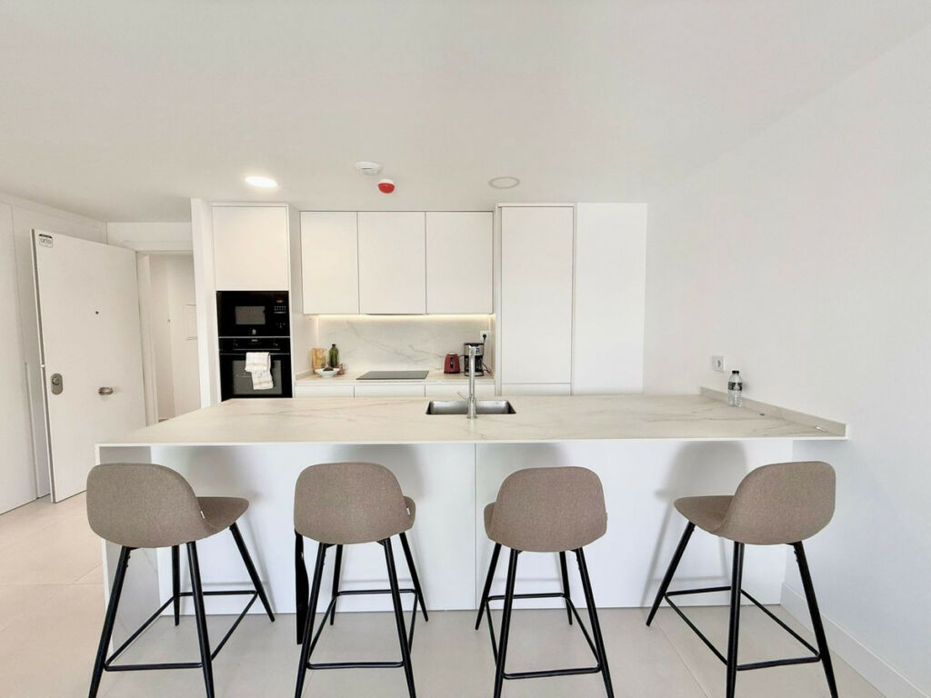 Ground Floor Apartment Higueron Málaga - image 6