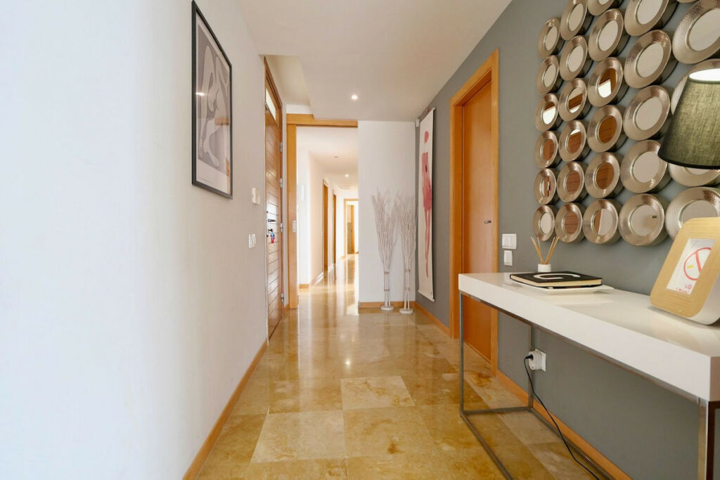 Penthouse Altos de los Monteros Málaga - image 6