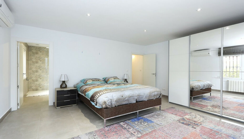 Detached Villa Albir Alicante - image 6