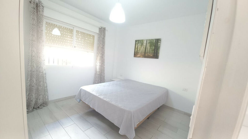 Ground Floor Apartment El Faro Málaga - image 10