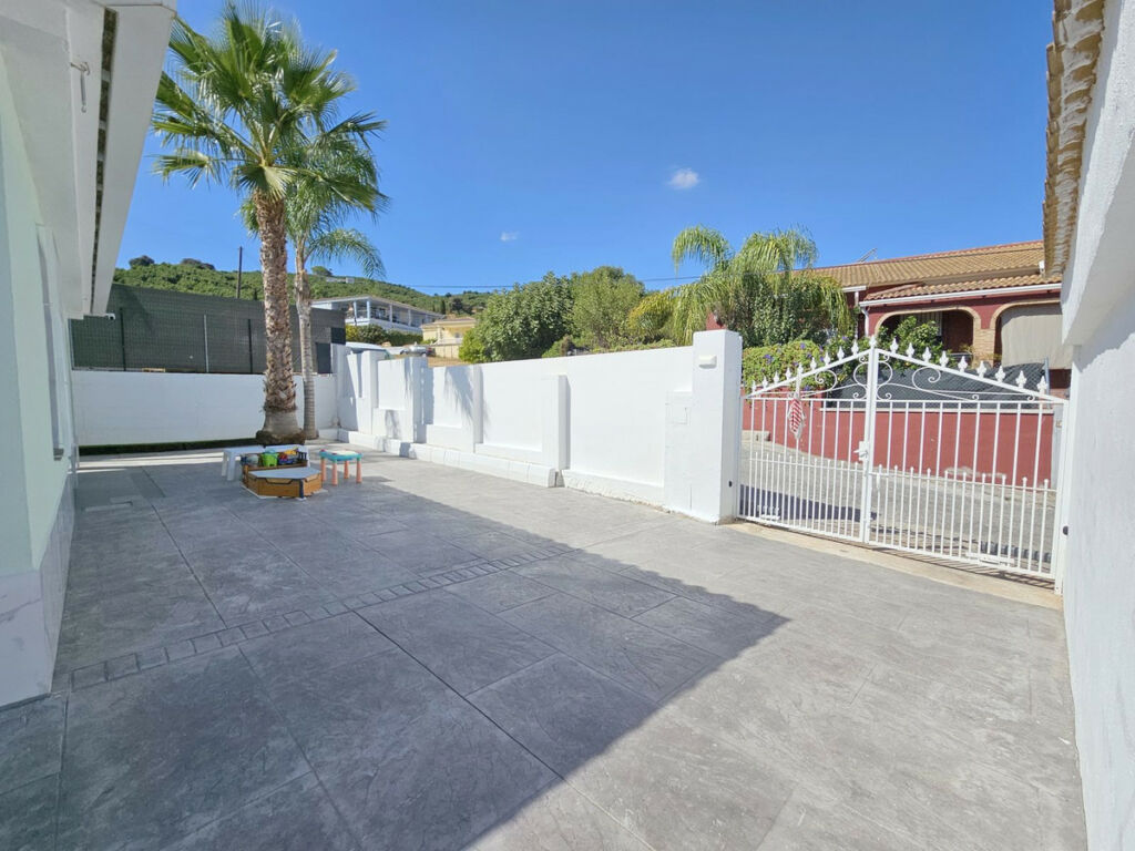 Detached Villa Coín Málaga - image 6