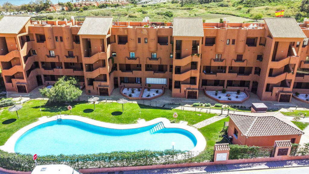 Ground Floor Apartment La Duquesa Málaga - image 60