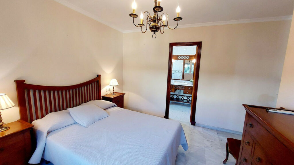 Townhouse Los Boliches Málaga - image 51