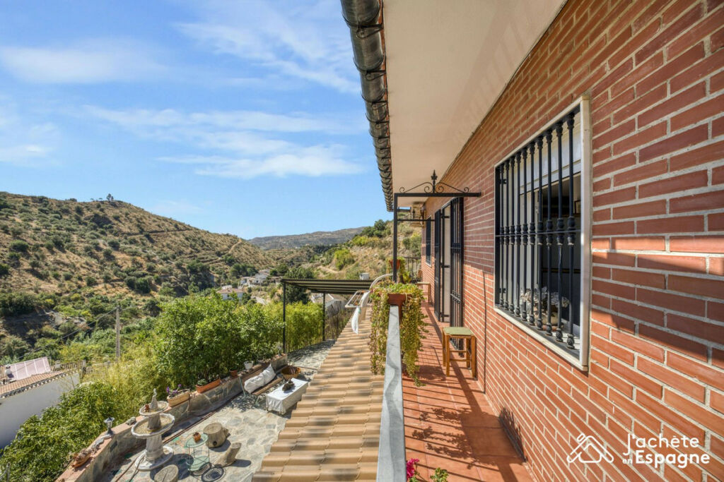 Detached Villa Canillas de Aceituno Málaga - image 61
