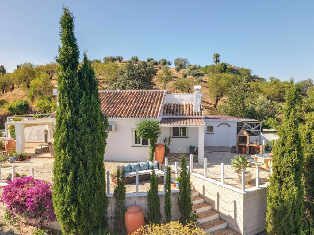 Detached Villa Guaro Málaga - image 64