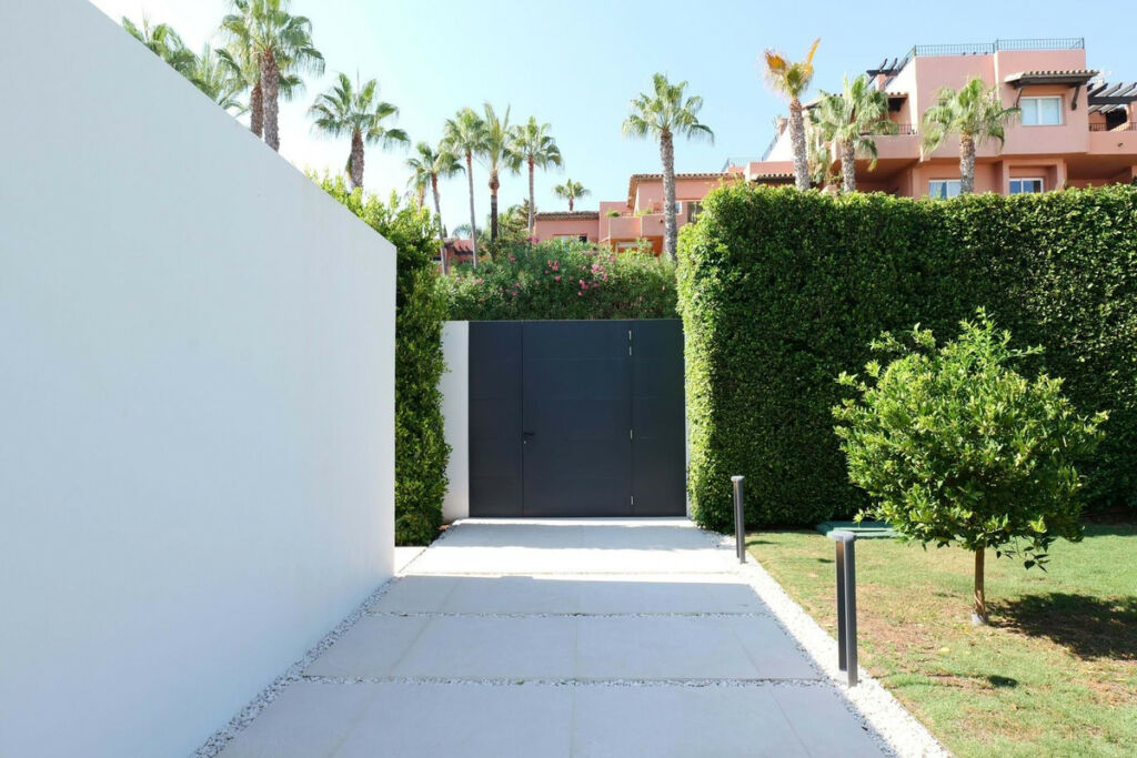 Detached Villa The Golden Mile Málaga - image 66