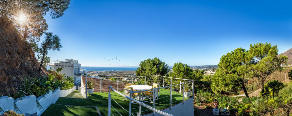 Detached Villa Estepona Málaga - image 66
