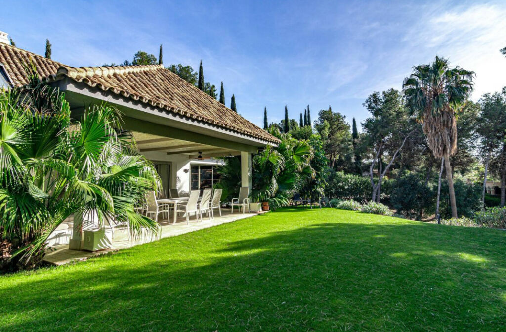 Detached Villa Marbella Málaga - image 7