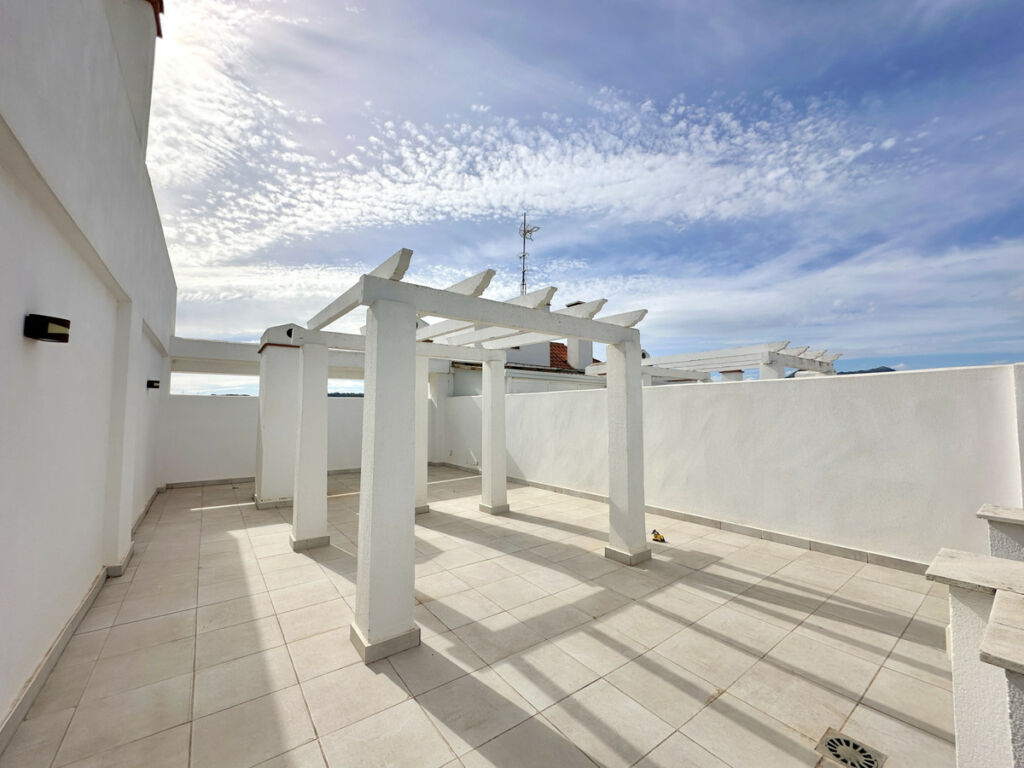 Penthouse Duplex Doña Julia Málaga - image 7