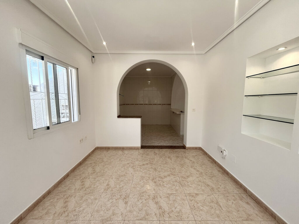 Detached Villa Rojales Alicante - image 8