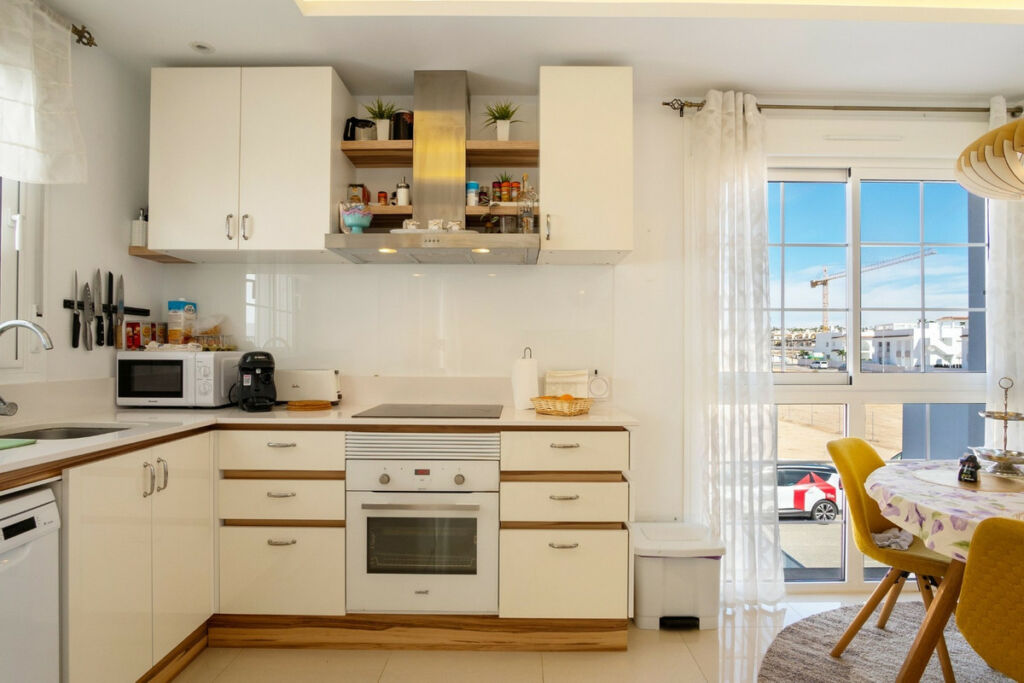 Penthouse Dona Pepa Alicante - image 12