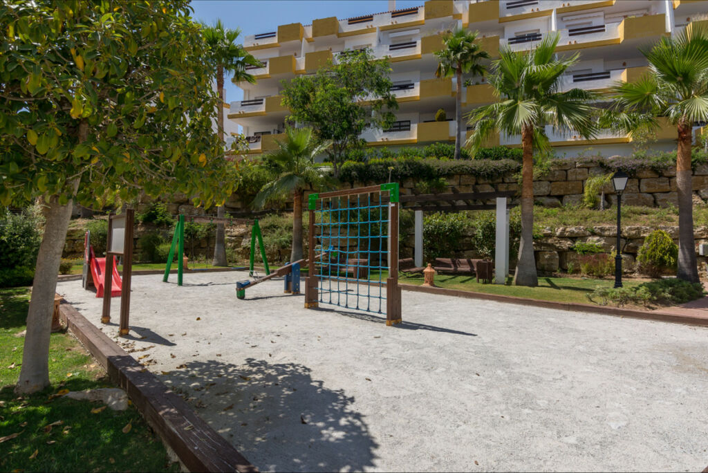 Middle Floor Apartment La Cala Golf Málaga - image 7