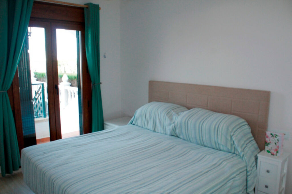 Bungalow Orihuela Costa Alicante - image 7