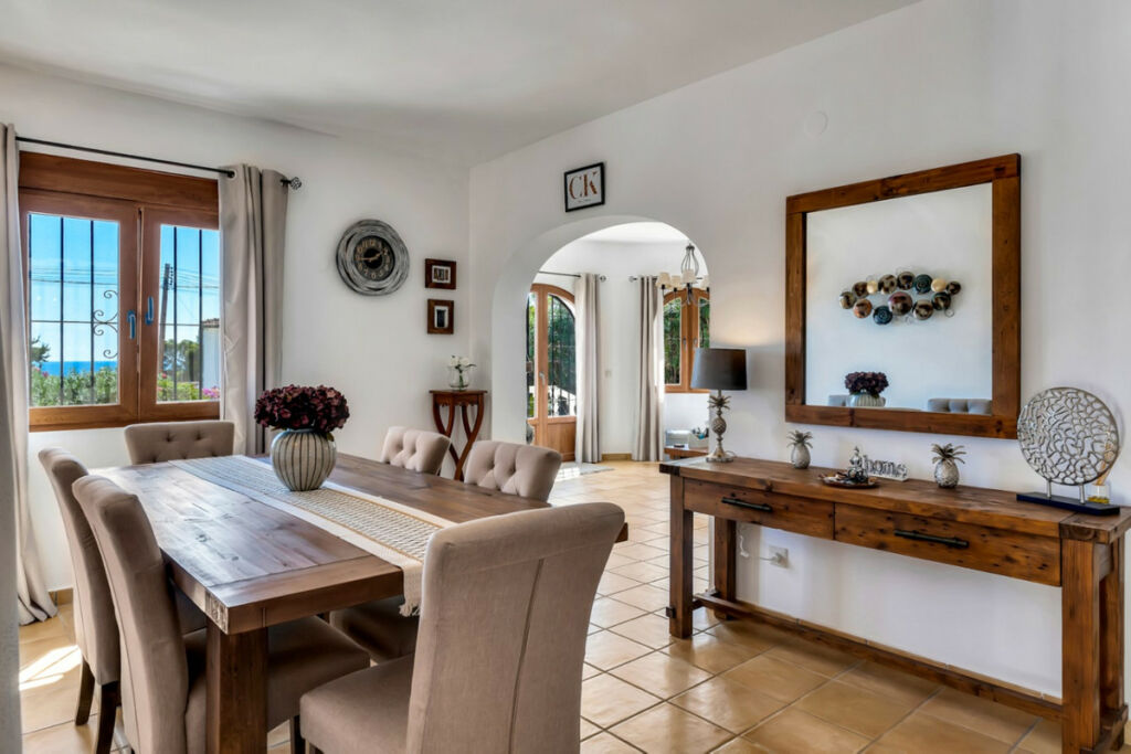 Detached Villa La Fustera Alicante - image 7