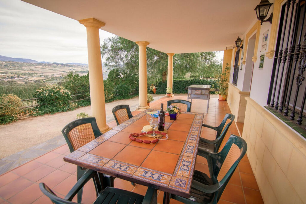 Detached Villa Ronda Málaga - image 7