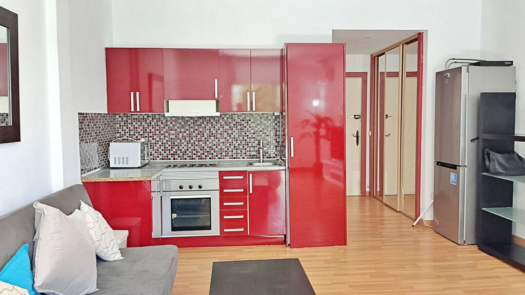 Middle Floor Studio Puerto Banús Málaga - image 7