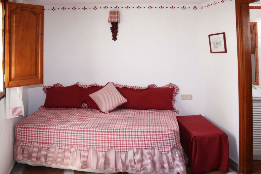 Townhouse Guadalmina Baja Málaga - image 6