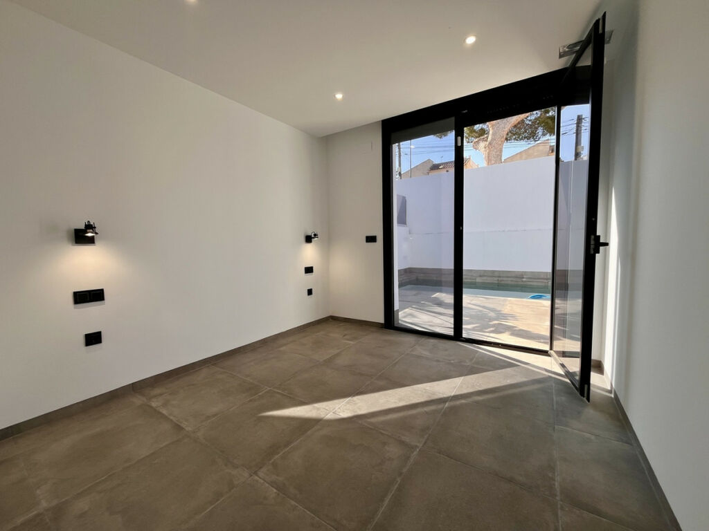 Detached Villa Torrevieja Alicante - image 7