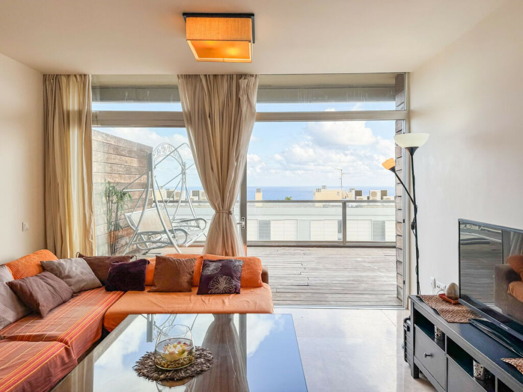Penthouse Manilva Málaga - image 7