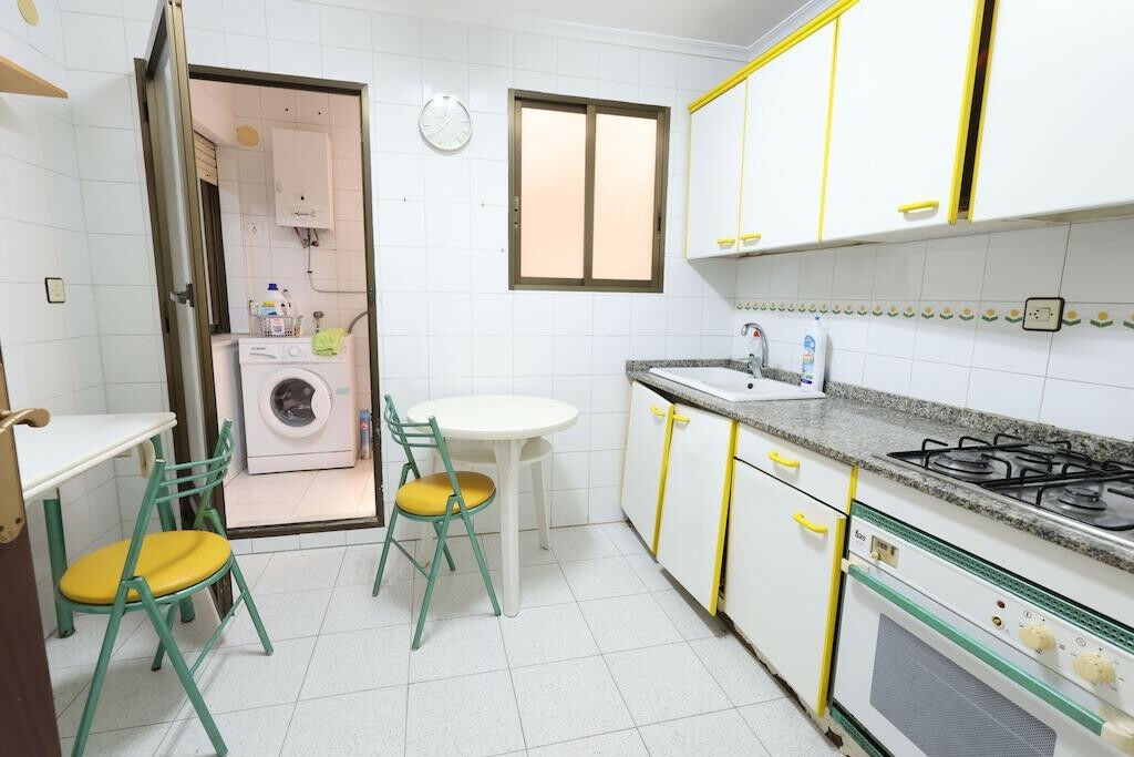 Ground Floor Apartment Playa Del Cura Alicante - image 7