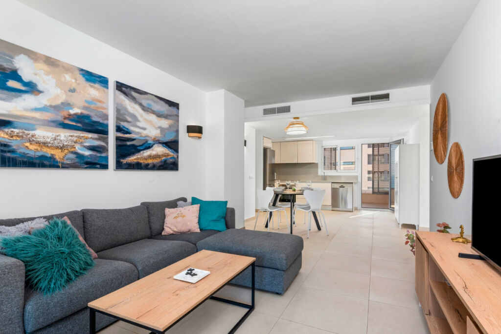 Middle Floor Apartment Punta Prima Alicante - image 7