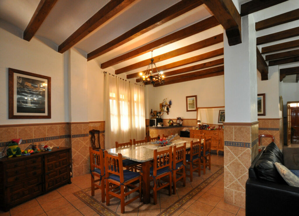 Detached Villa Sax Alicante - image 7