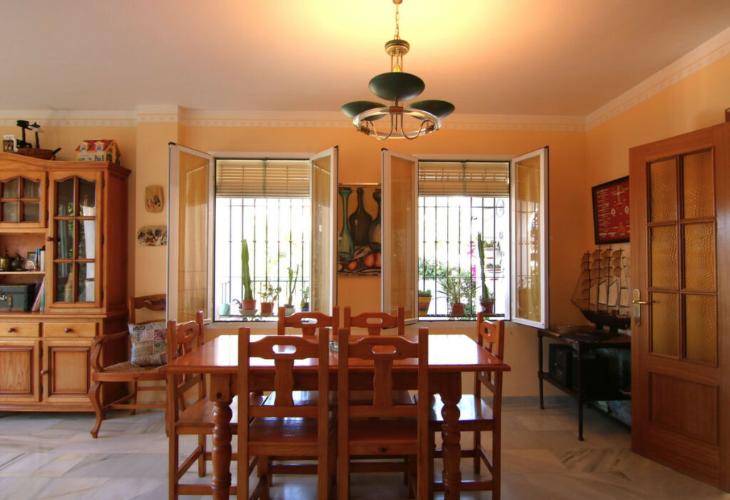 Detached Villa Coín Málaga - image 7