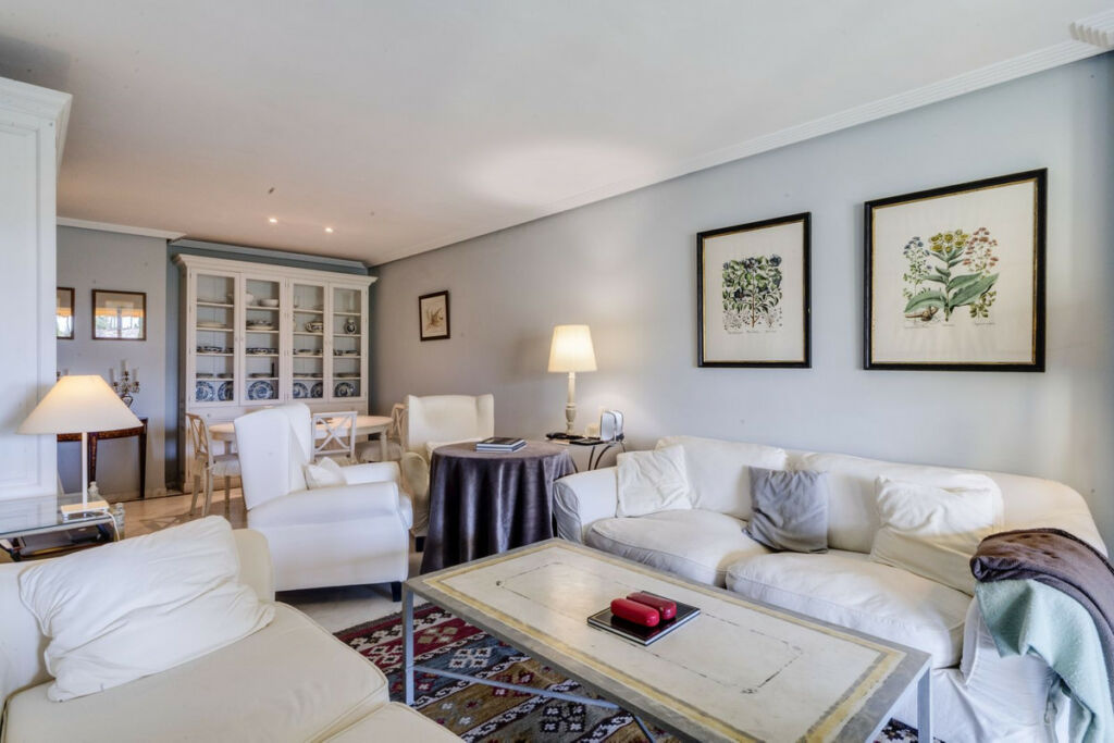 Middle Floor Apartment Bahía de Marbella Málaga - image 7