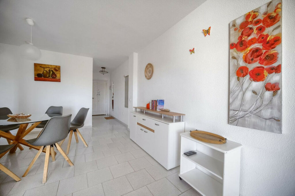 Middle Floor Apartment Riviera del Sol Málaga - image 7