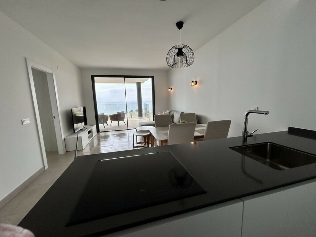 Middle Floor Apartment Fuengirola Málaga - image 7