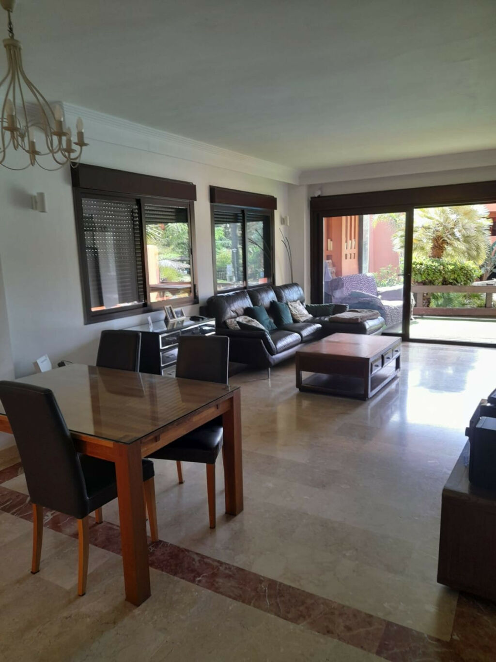 Ground Floor Apartment Estepona Málaga - image 7