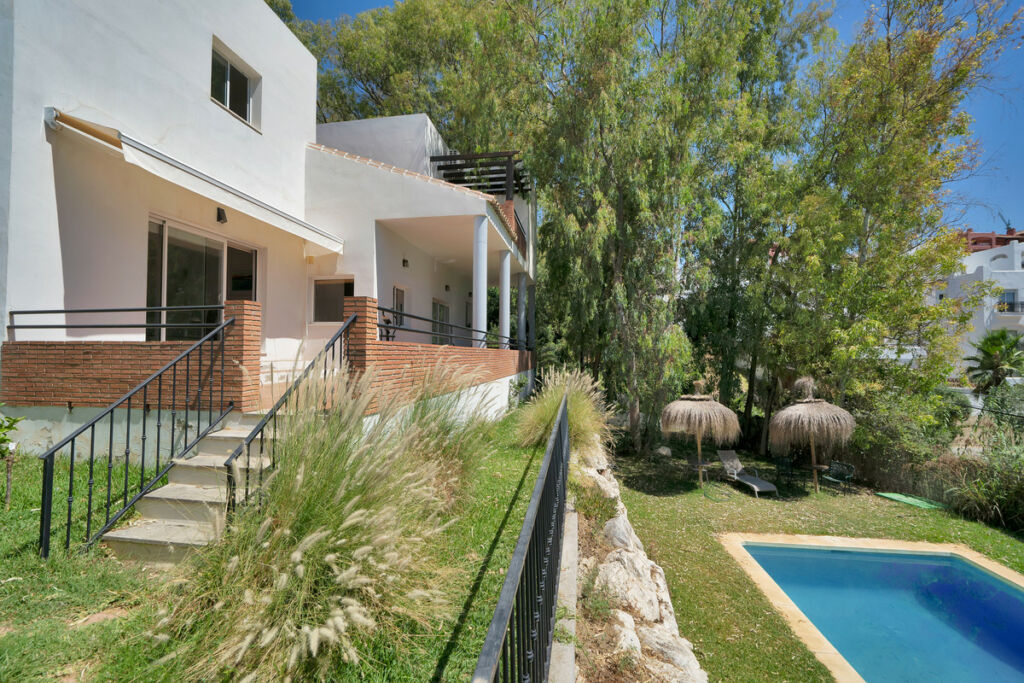 Detached Villa Torremuelle Málaga - image 7
