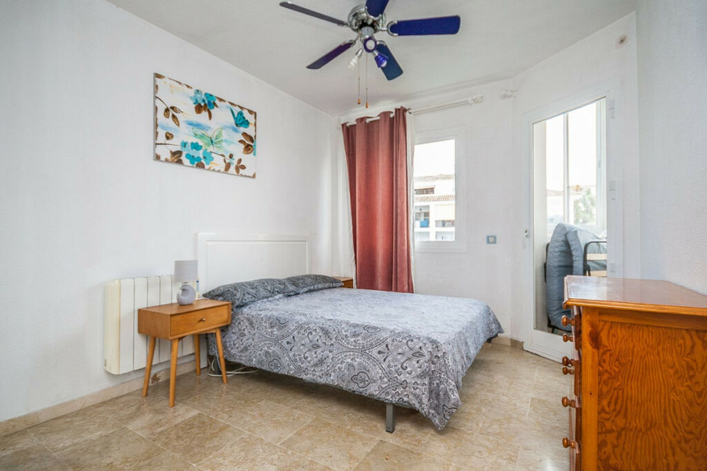 Middle Floor Apartment Calahonda Málaga - image 7