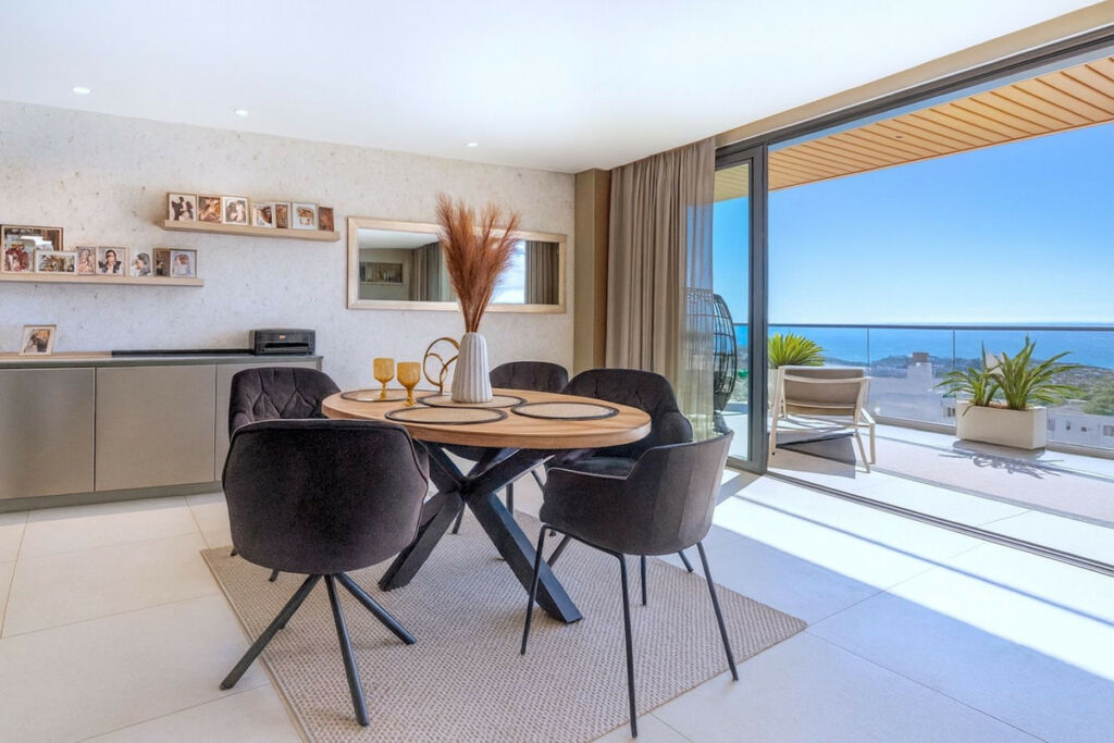 Middle Floor Apartment Calanova Golf Málaga - image 7