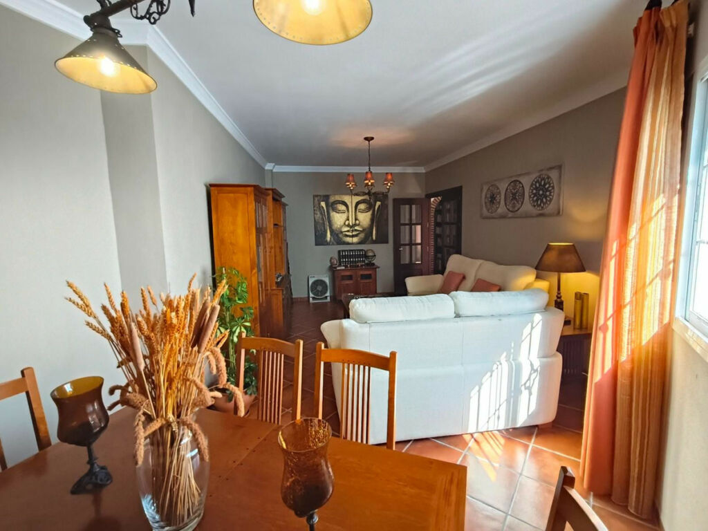 Townhouse Manilva Málaga - image 6