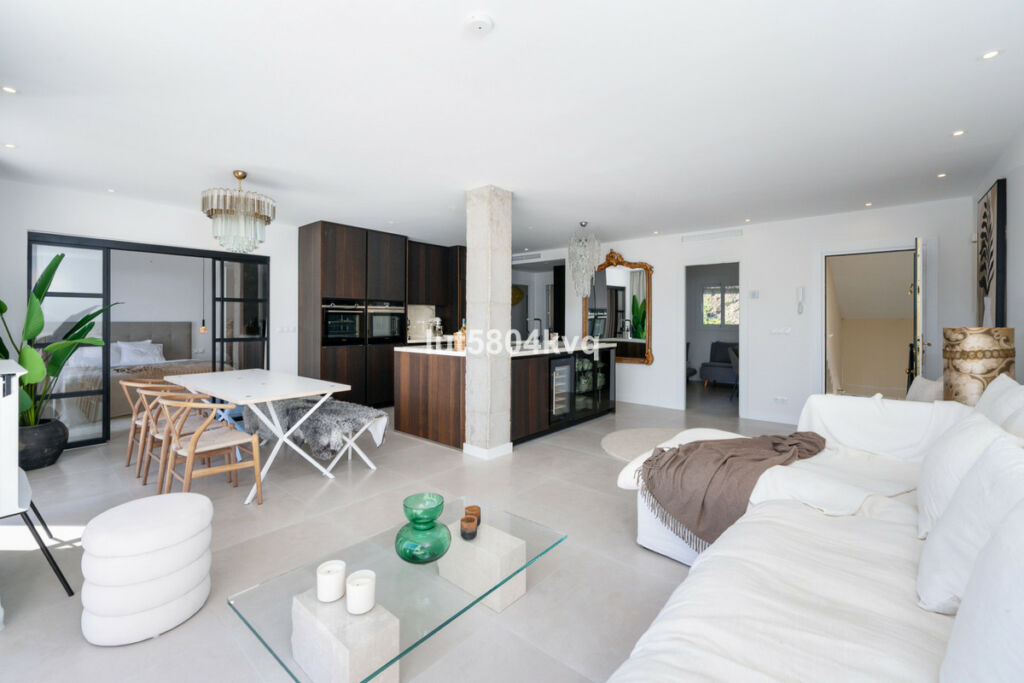 Penthouse La Quinta Málaga - image 7