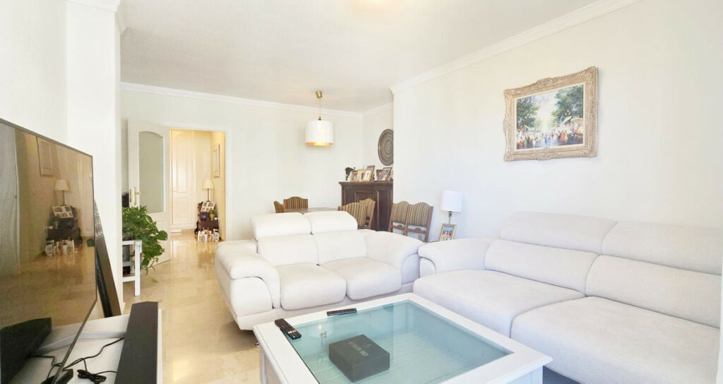 Middle Floor Apartment Arroyo de la Miel Málaga - image 7