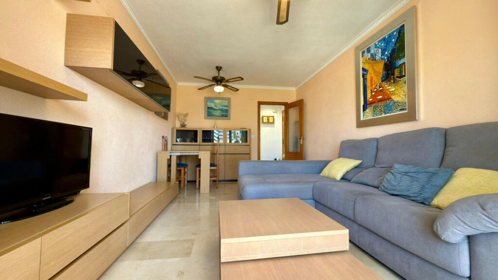 Middle Floor Apartment Benidorm Alicante - image 7