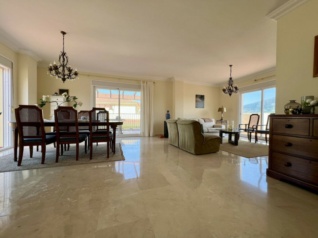 Penthouse La Cala Hills Málaga - image 7