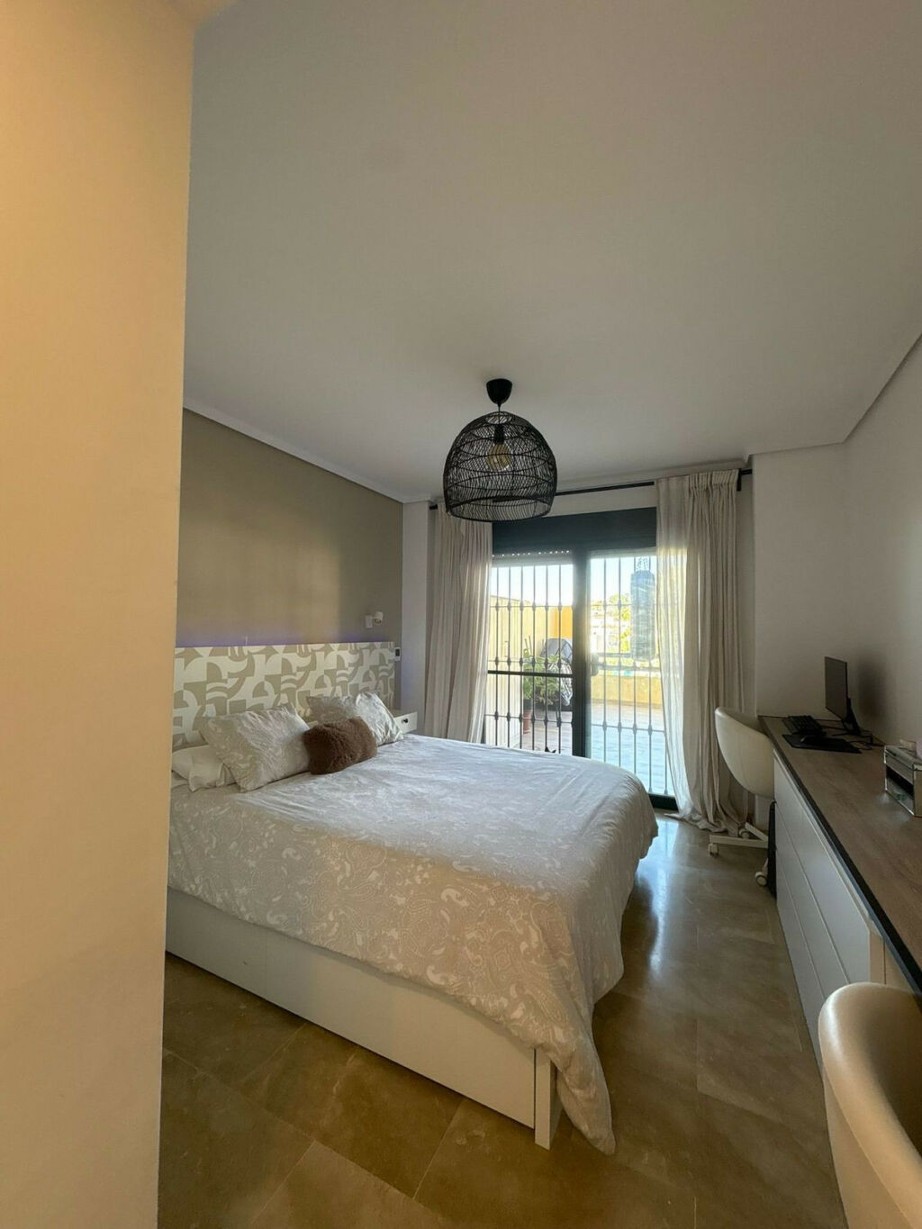 Ground Floor Apartment Estepona Málaga - image 7