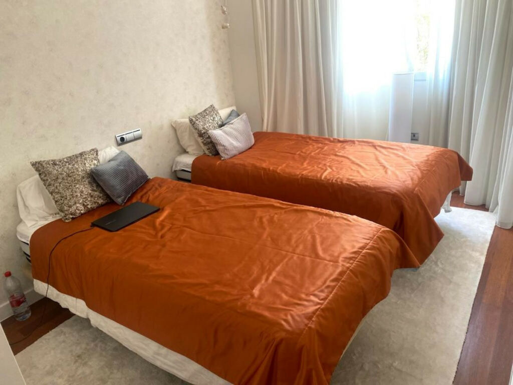Middle Floor Apartment Marbella Málaga - image 7