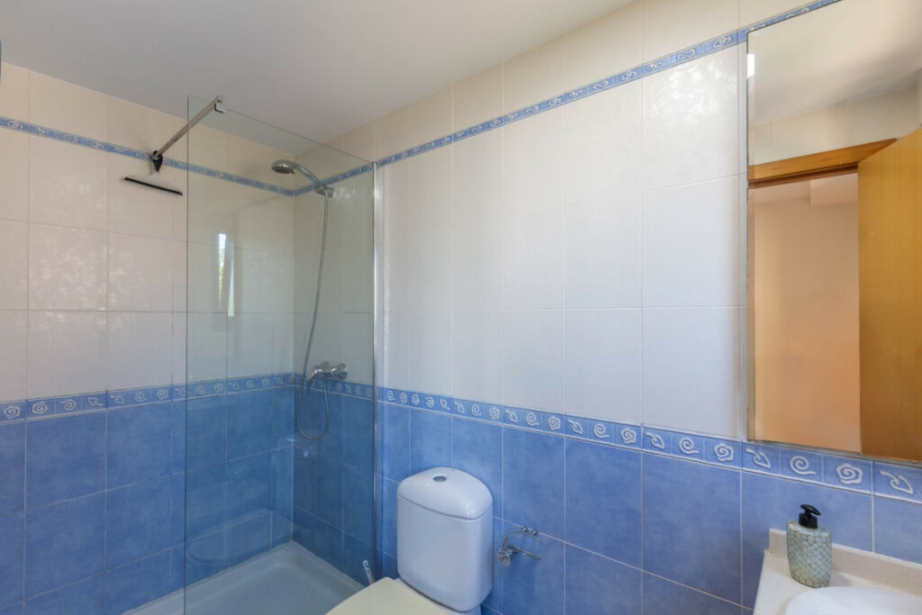 Middle Floor Apartment Javea Alicante - image 7