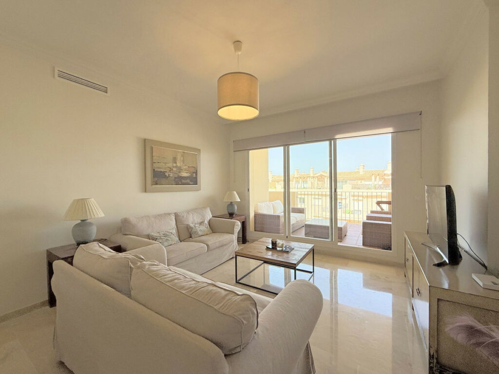 Ground Floor Apartment La Duquesa Málaga - image 7