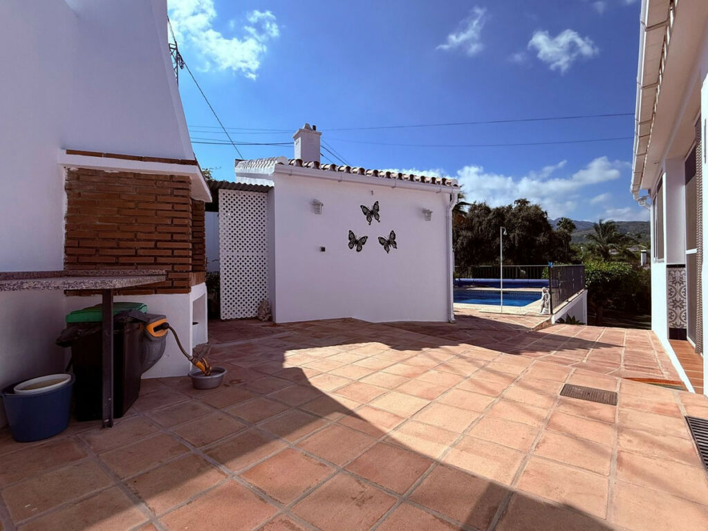 Detached Villa Coín Málaga - image 7