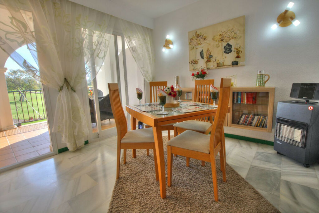 Middle Floor Apartment Mijas Golf Málaga - image 7
