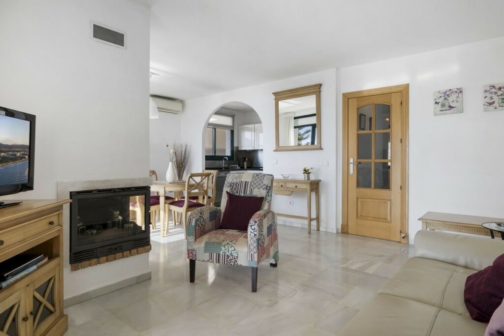 Semi-Detached House Benalmadena Pueblo Málaga - image 7